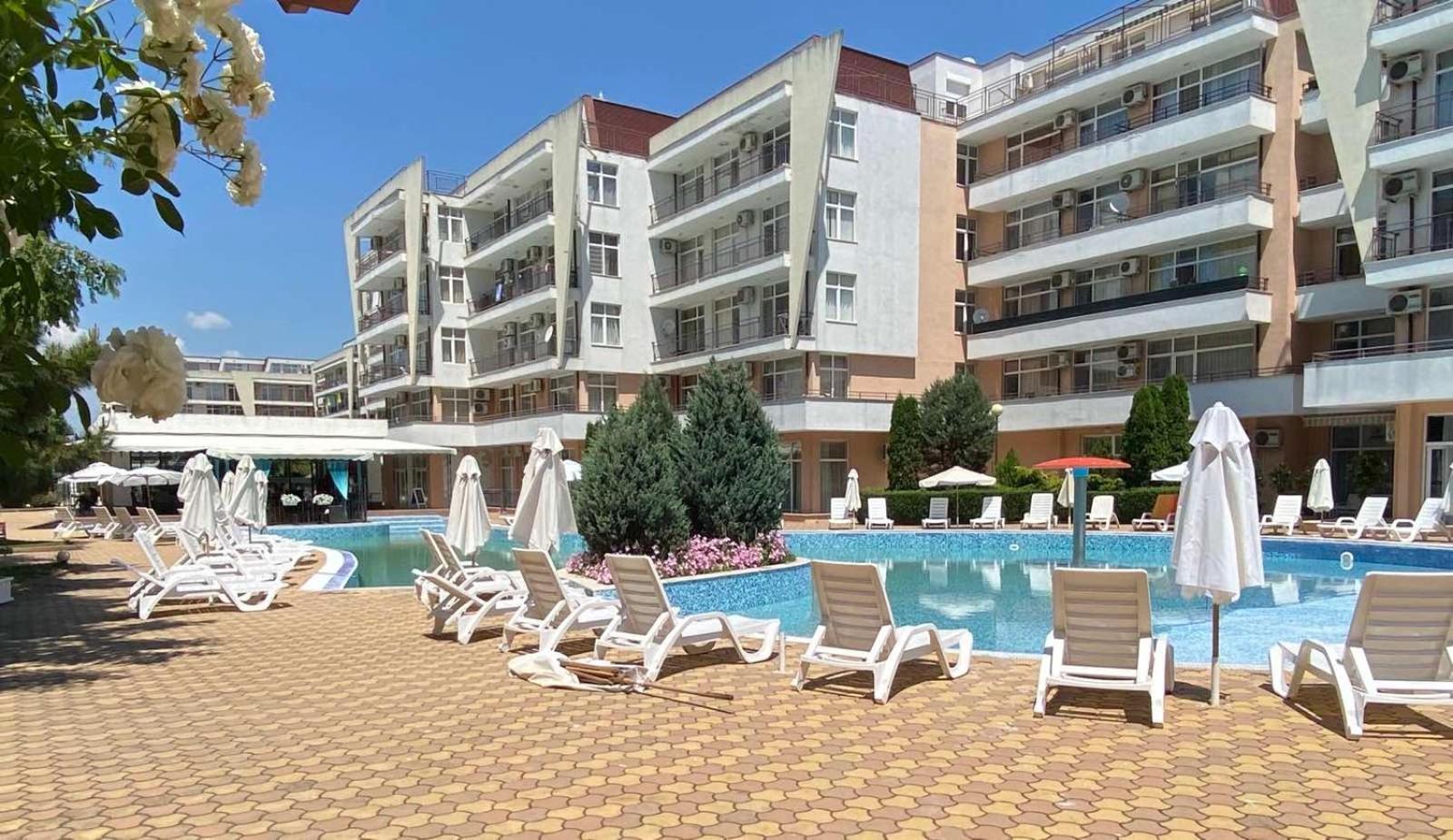 Grand Kamelia Apartments Sunny Beach Esterno foto